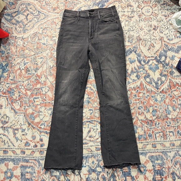 MOTHER Hustler Ankle Fray Jeans in Lighting Up Lanterns SZ 24 EUC - Picture 3 of 7